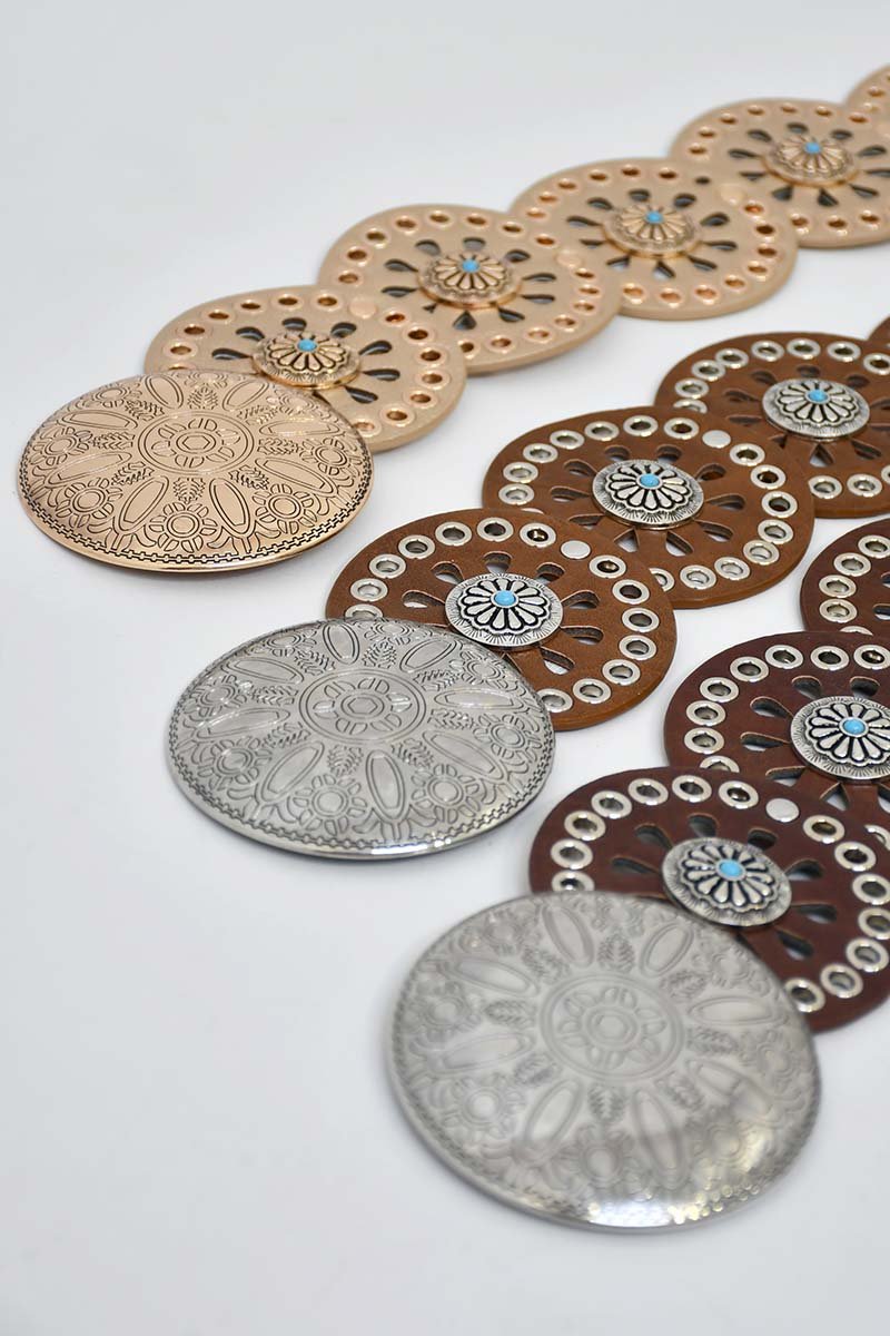 cinto couro sintetico boho cafe caramelo dourado fivela metal prata